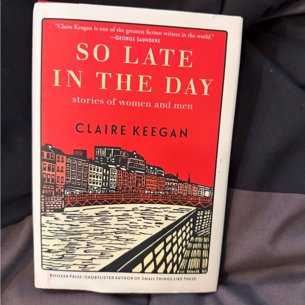 ⭐️ free with purchase‎ Red and White Book Cover
